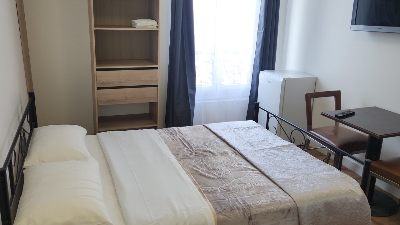 Photo of Bedroom in Pantin