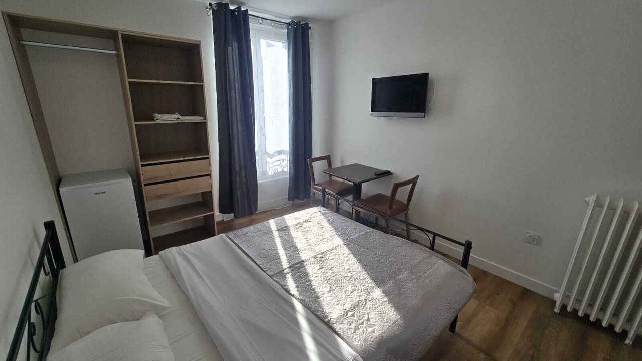 Photo of Bedroom in Pantin