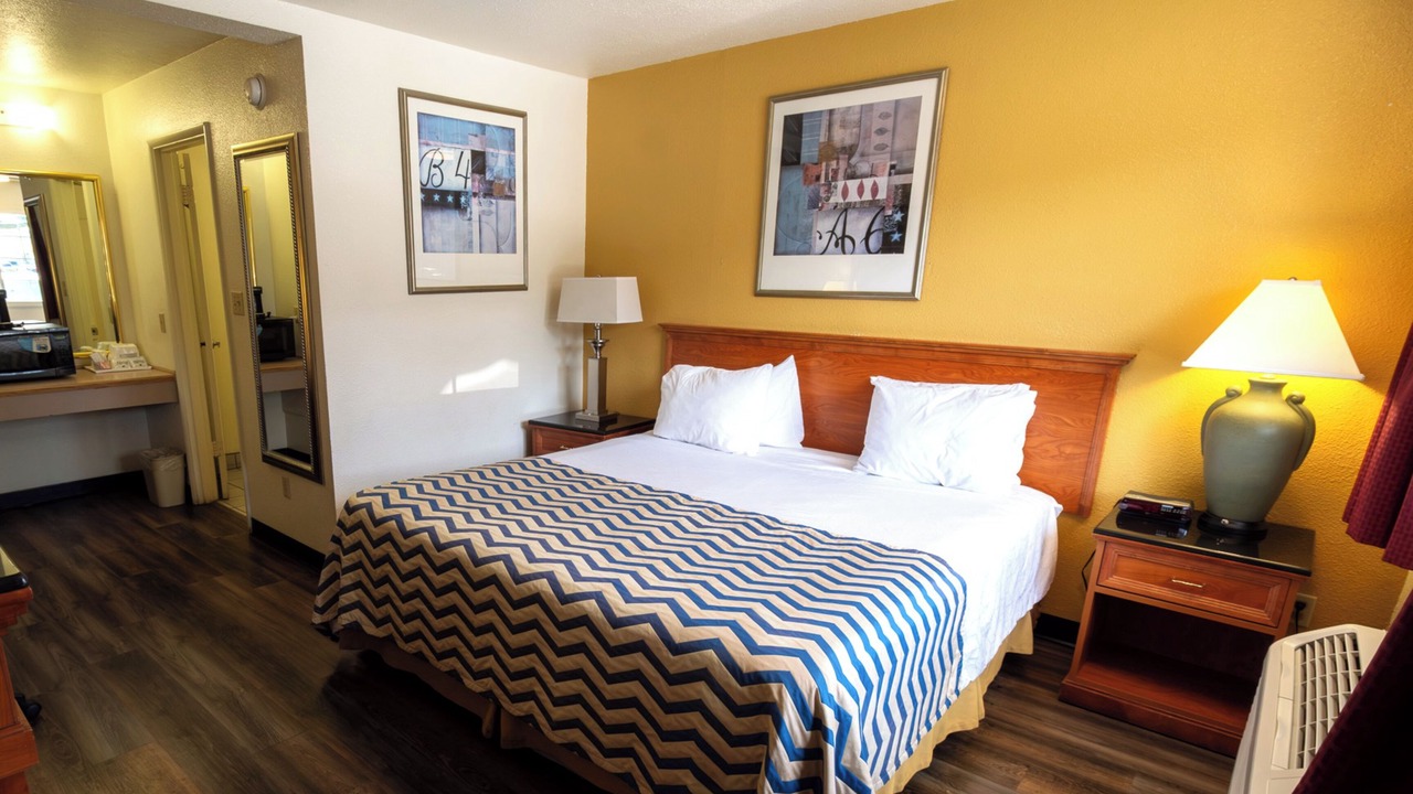 Photo of Bedroom in Pendleton