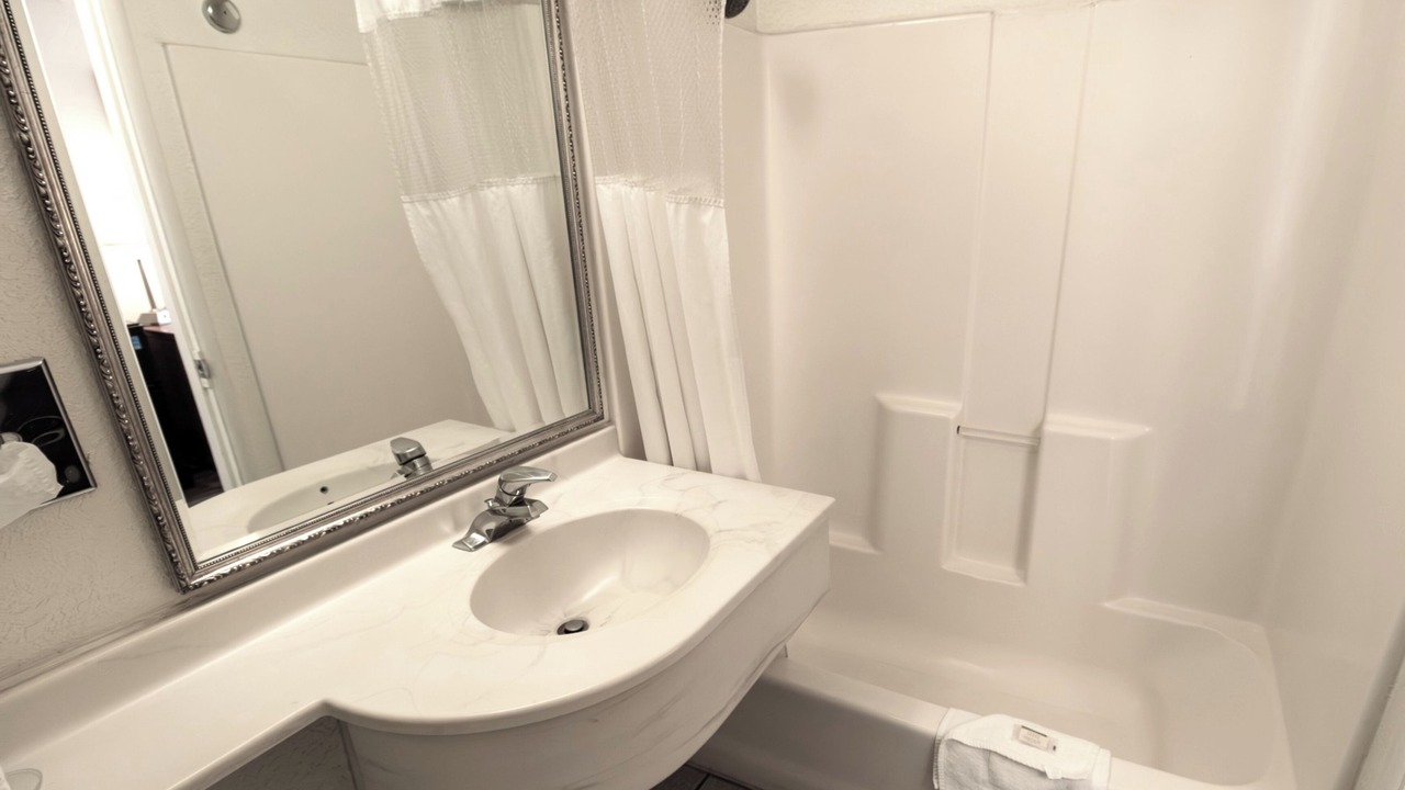 Photo of Bathroom in Pendleton