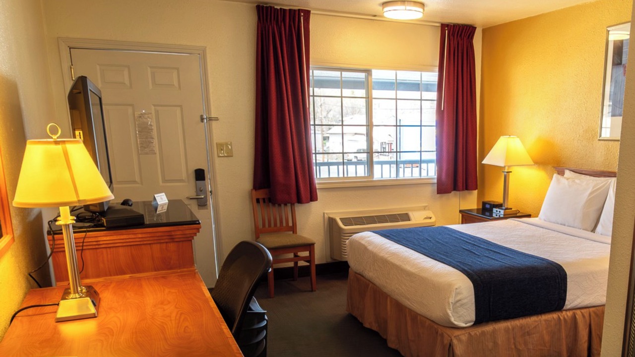 Photo of Bedroom in Pendleton