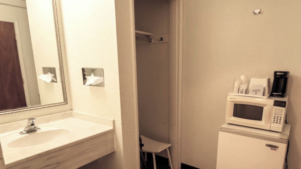 Photo of Bathroom in Pendleton