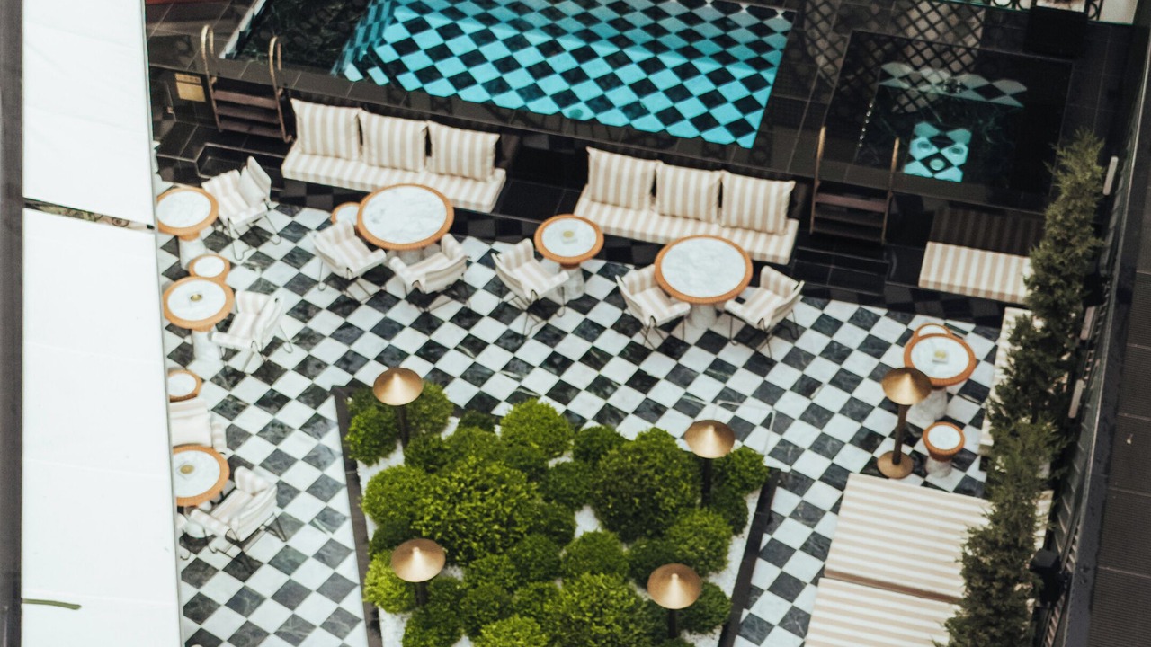 Photo of Outdoor in Quartier de l'Ecole-Militaire
