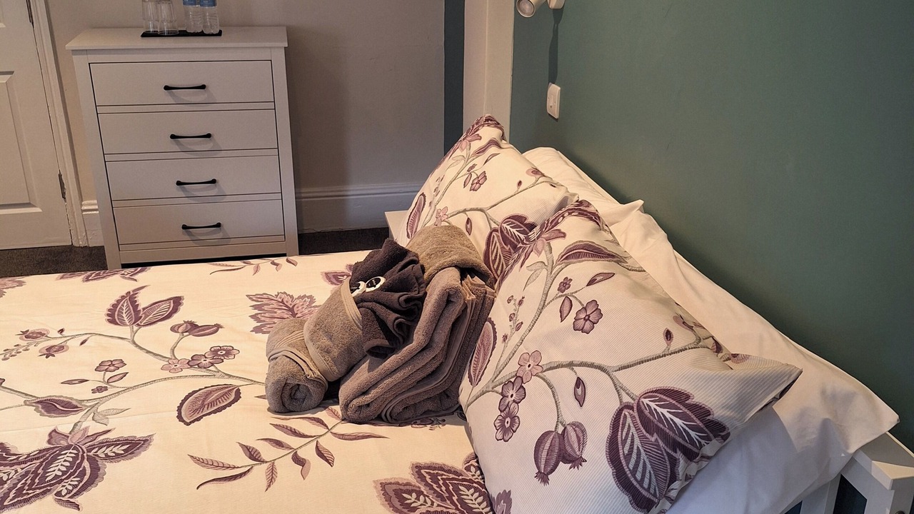 Photo of Bedroom in Cranleigh