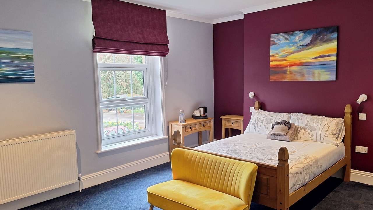 Photo of Bedroom in Cranleigh