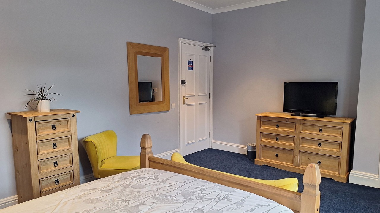 Photo of Bedroom in Cranleigh