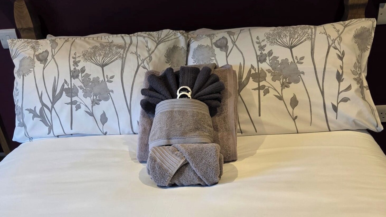 Photo of Bedroom in Cranleigh