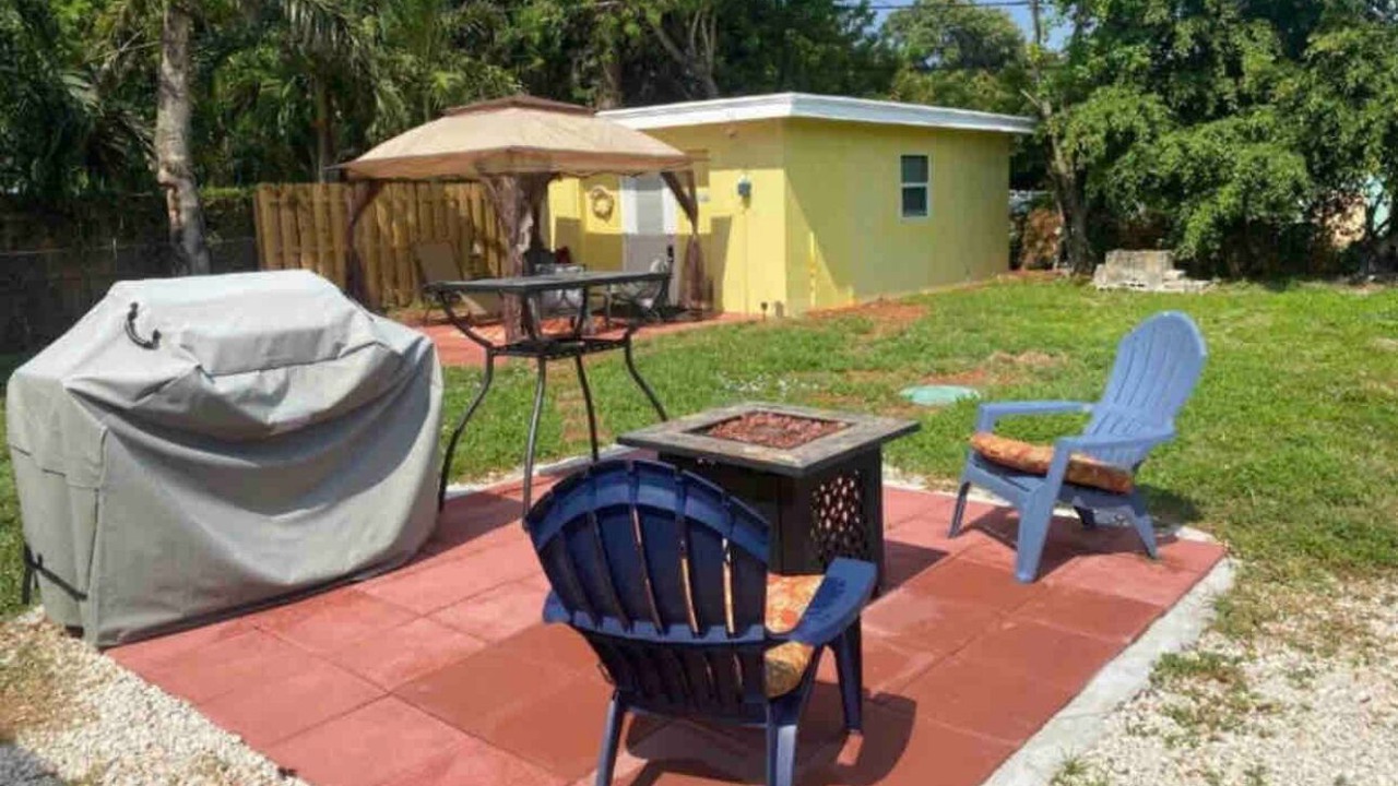 Photo of Outdoor in Lake Worth Corridor
