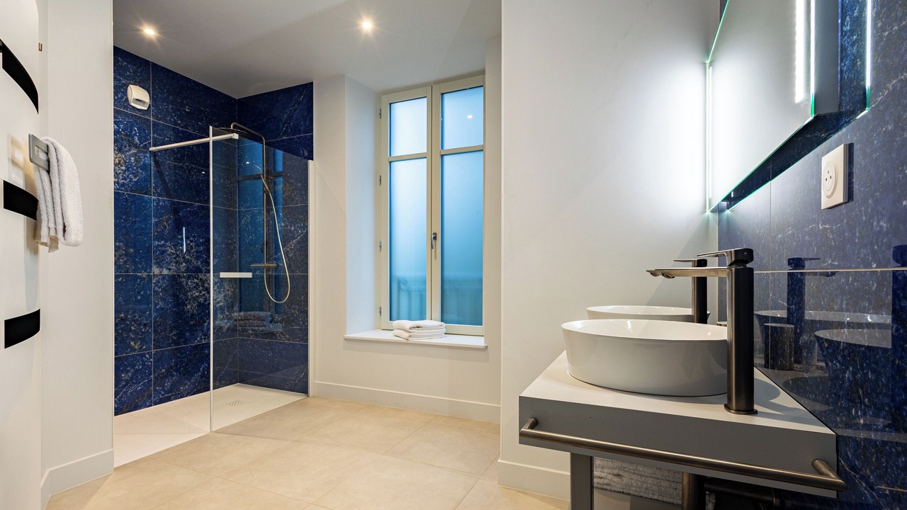 Photo of Bathroom in Beaune