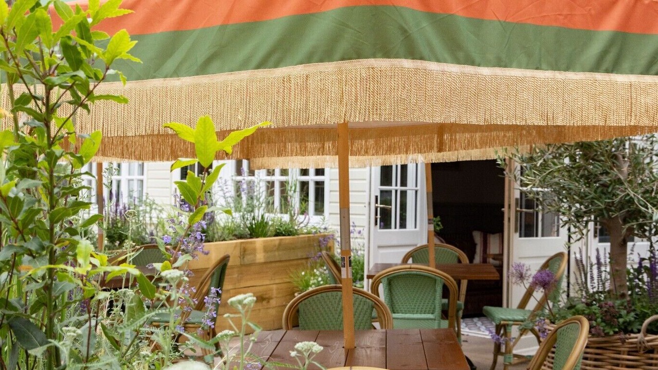 Photo of Patio Balcony in Chilworth