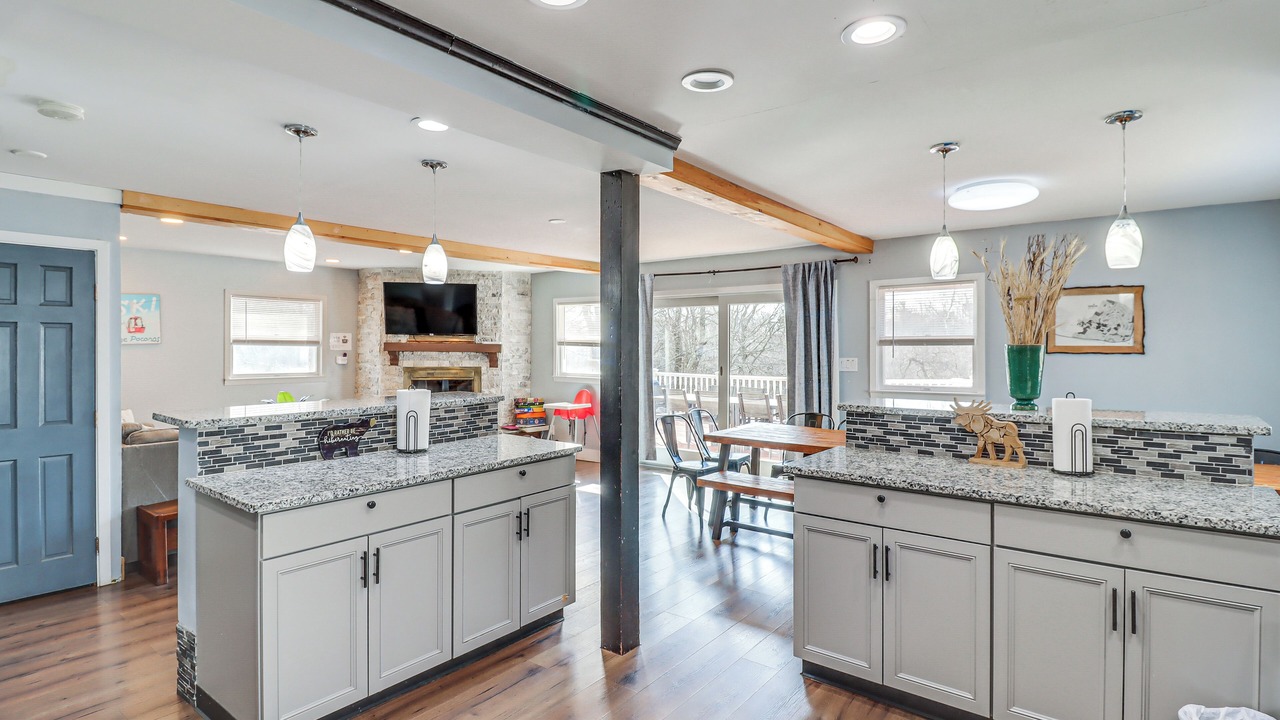 Photo of Others in Long Pond