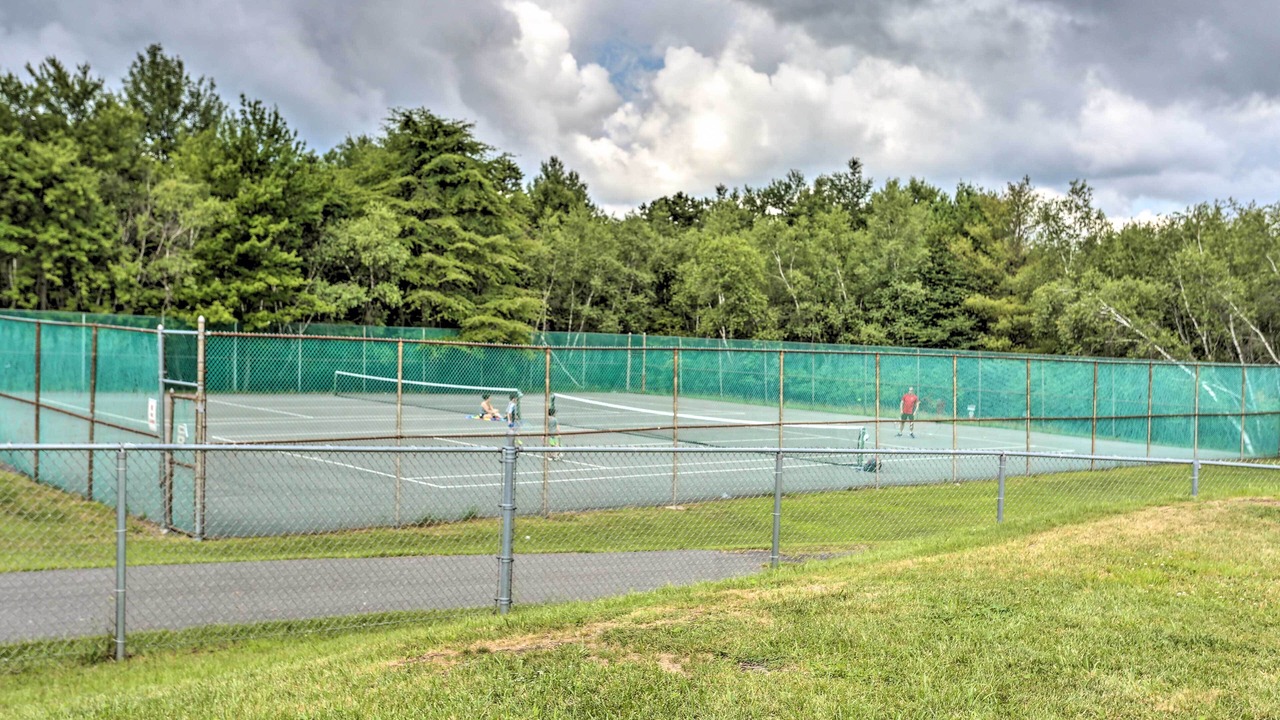 Photo of Others in Long Pond