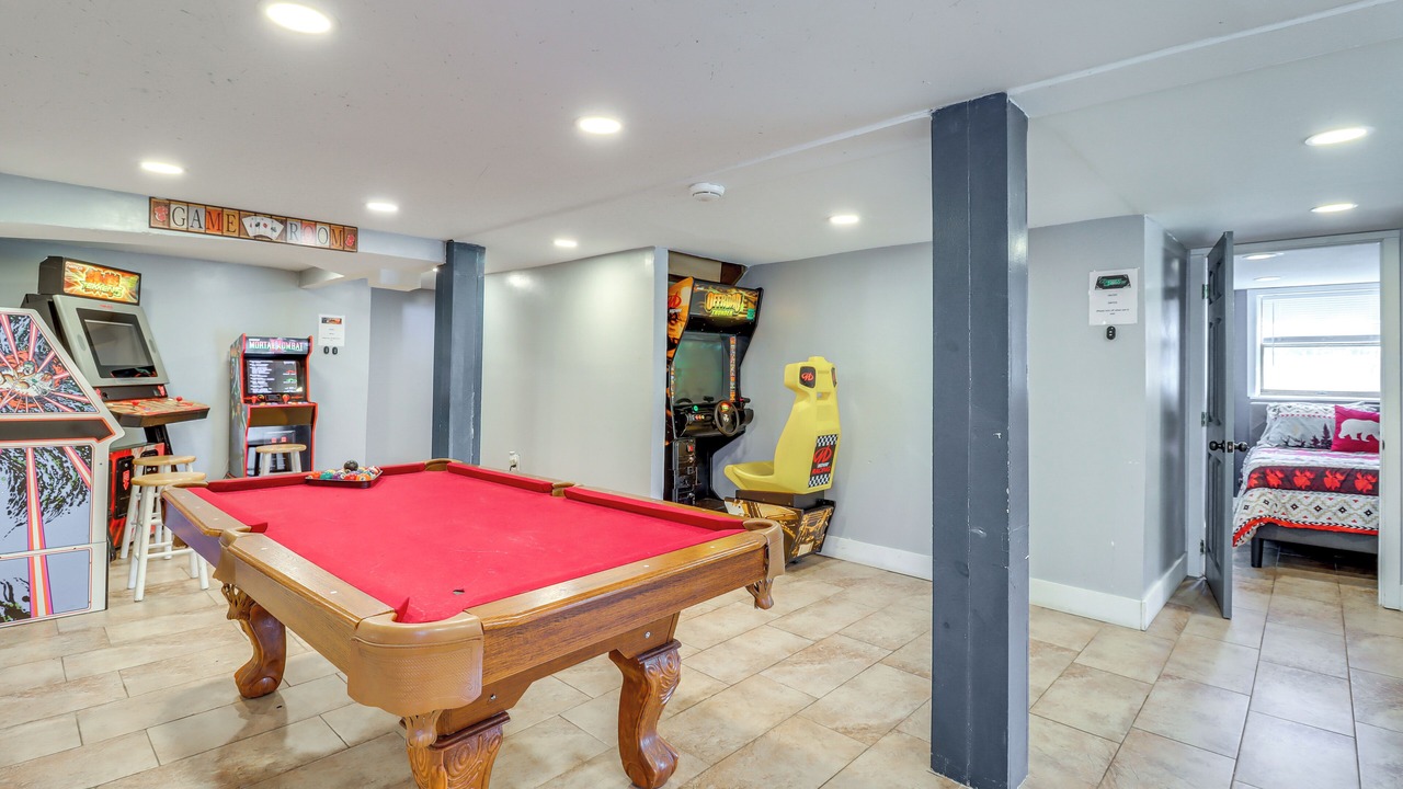 Photo of Others in Long Pond