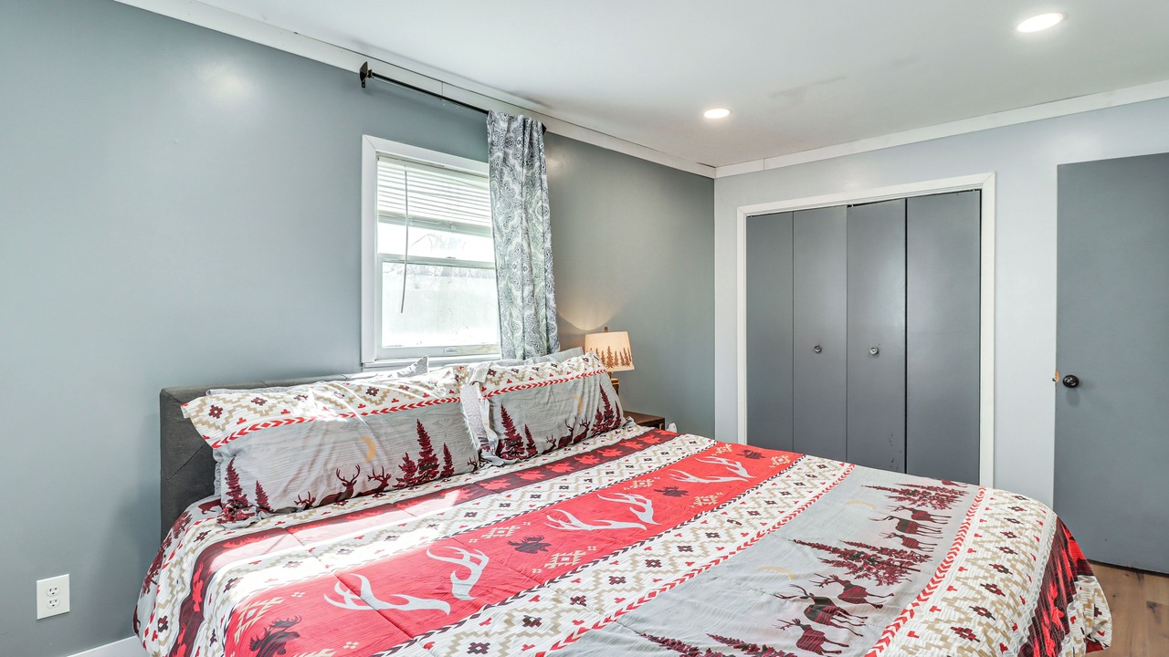 Photo of Others in Long Pond