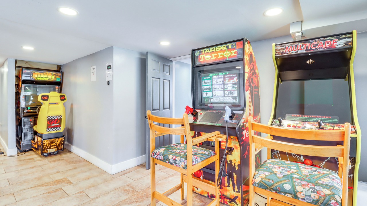 Photo of Others in Long Pond