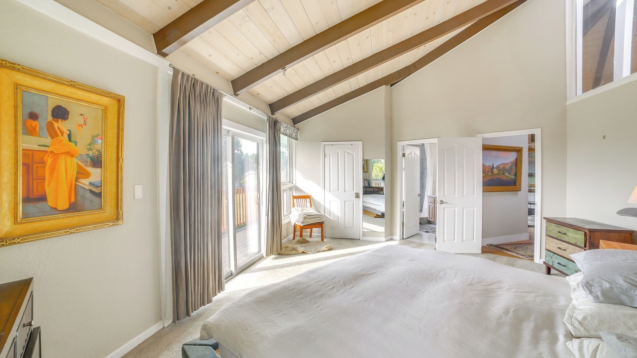 Photo of Others in Aptos