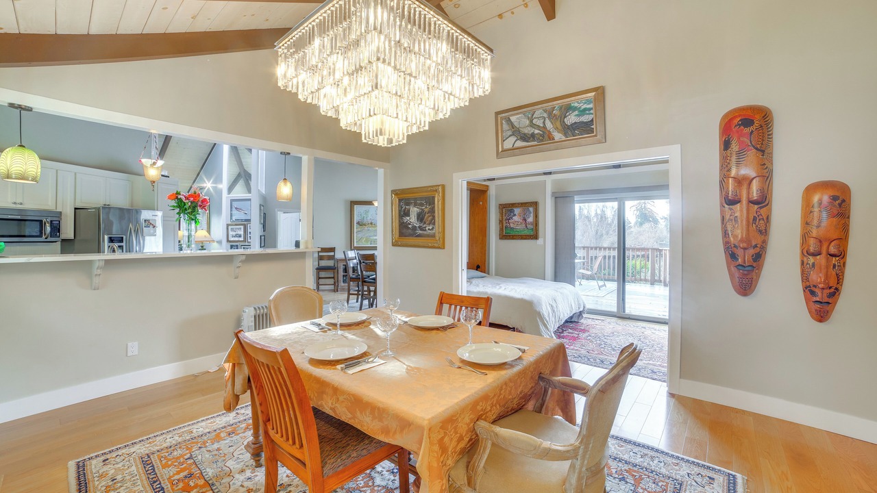 Photo of Others in Aptos