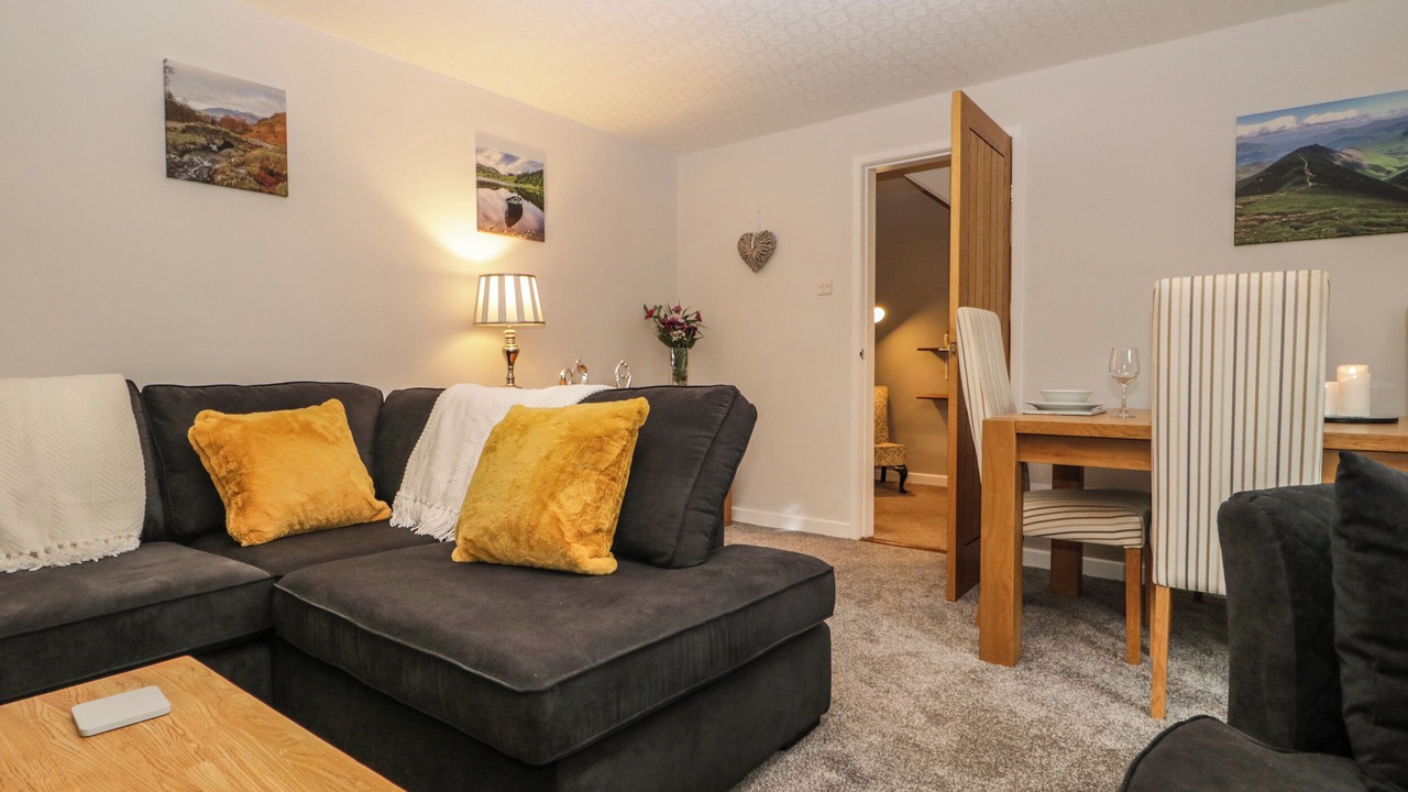 Photo of Livingroom in Newton Reigny