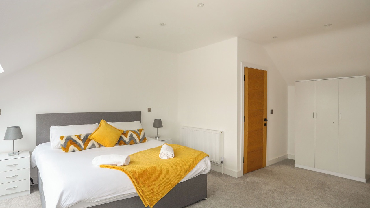 Photo of Others in Bont Newydd