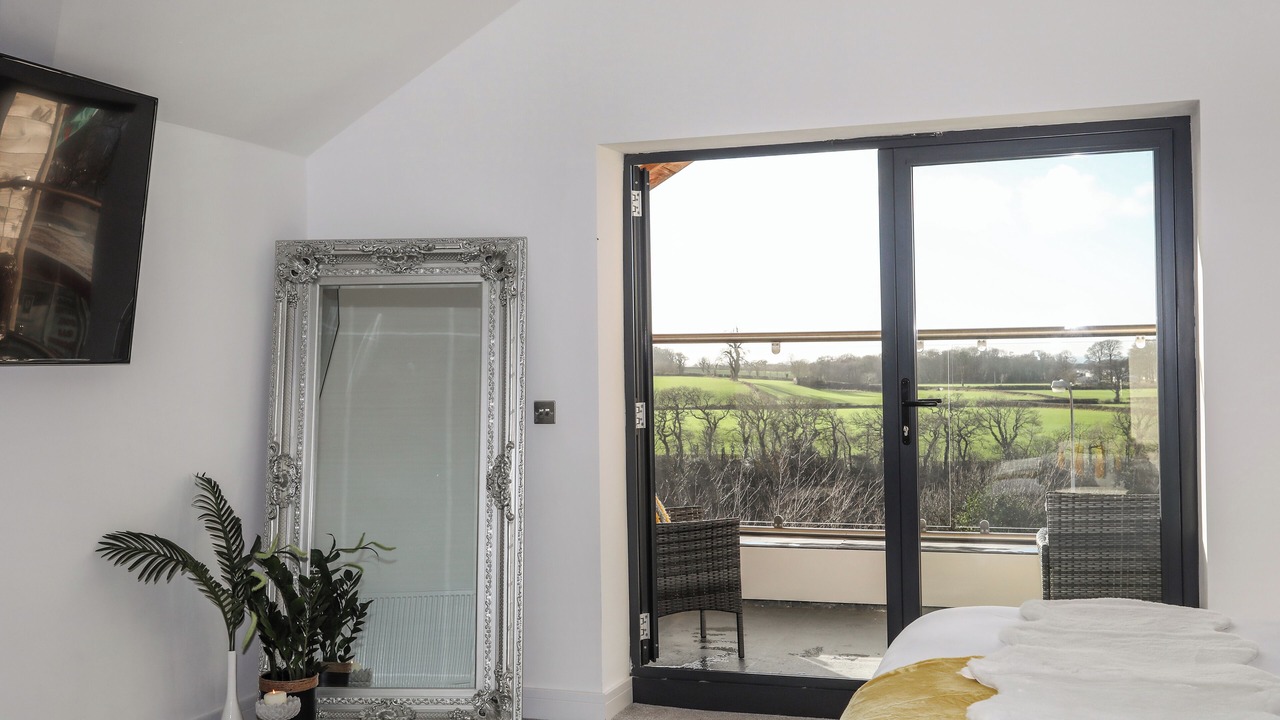 Photo of Others in Bont Newydd