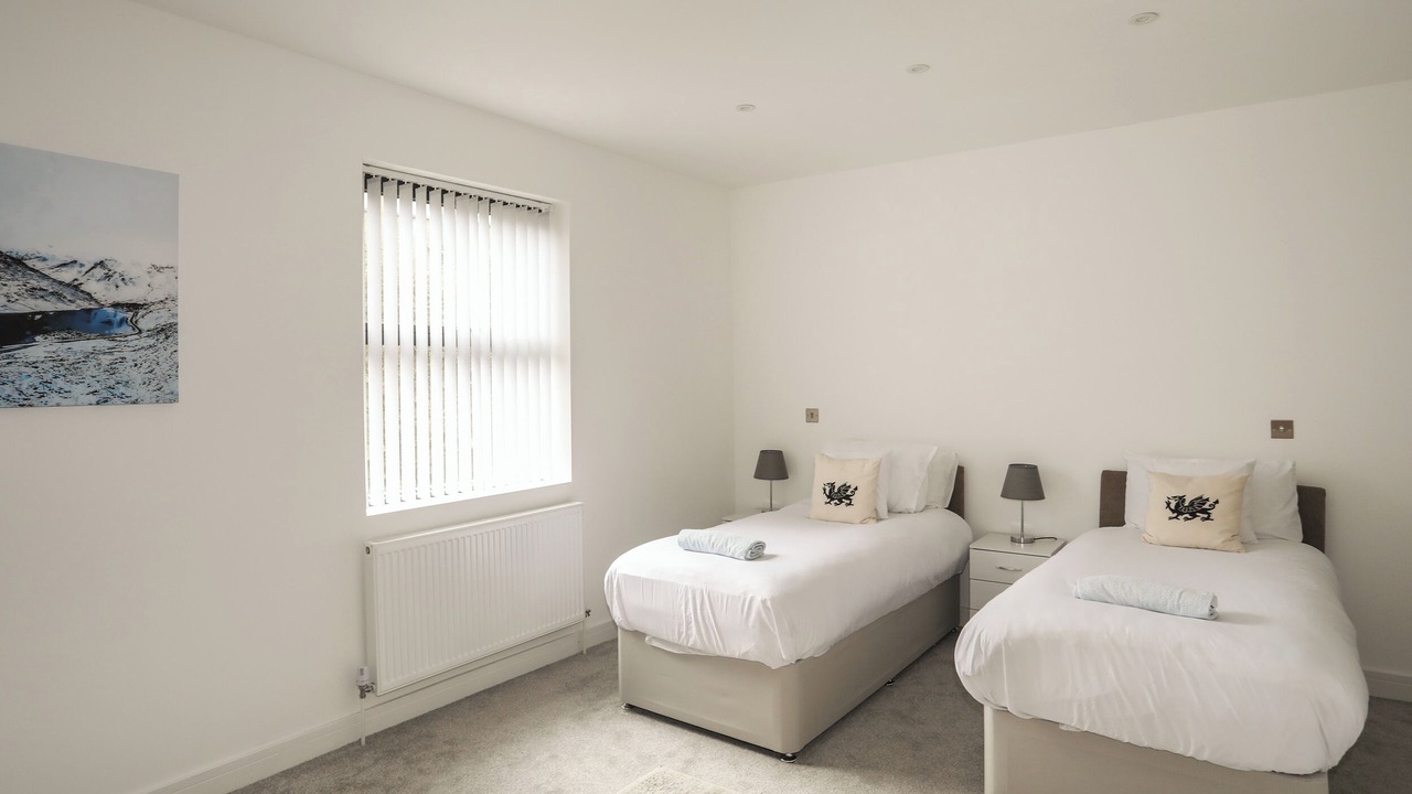 Photo of Others in Bont Newydd