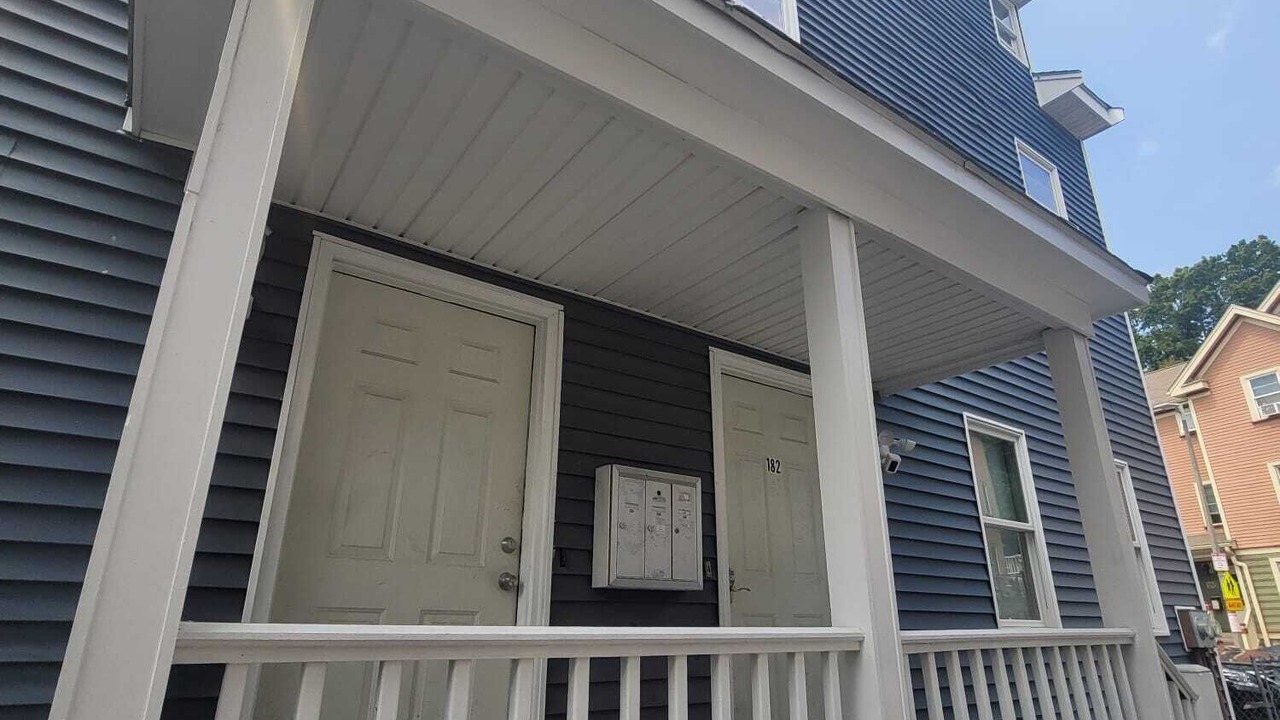 Photo of Outdoor in Hyde Square