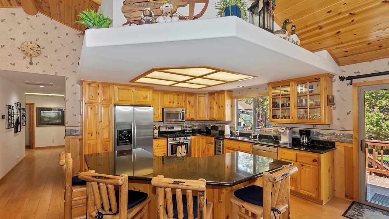 Photo of Livingroom in Eagle Mountain Estates