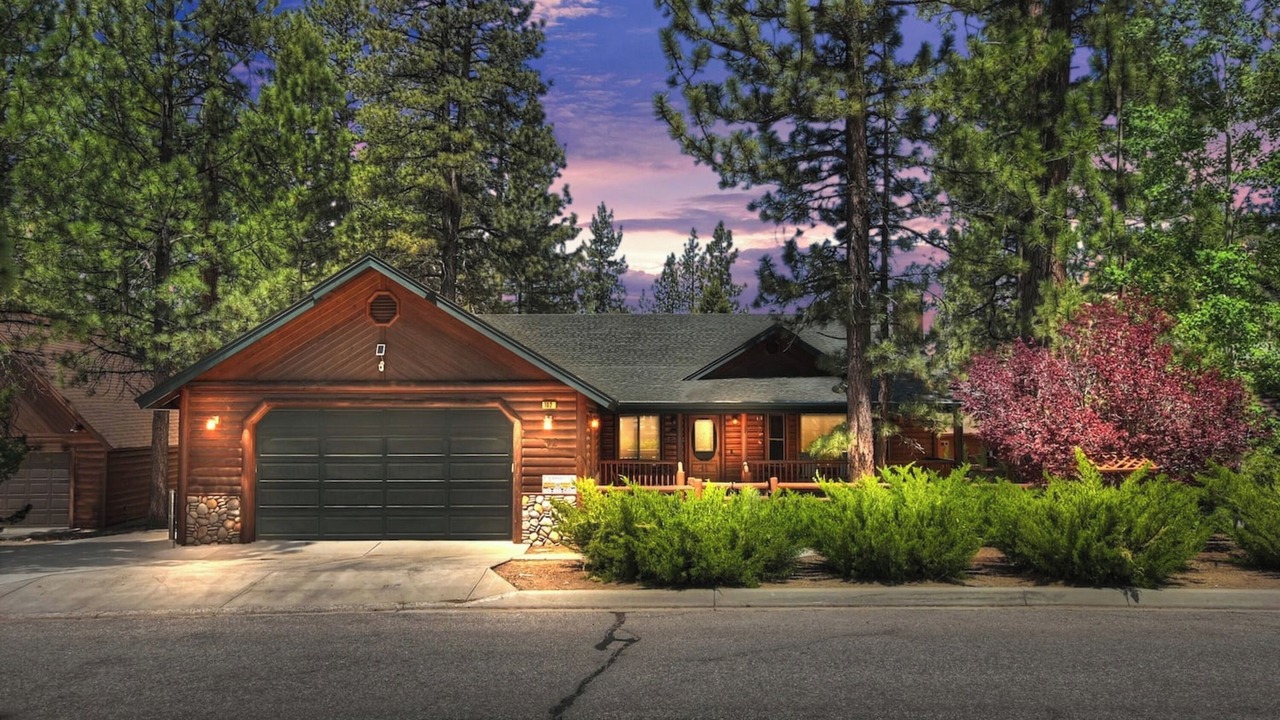 Photo of Outdoor in Eagle Mountain Estates