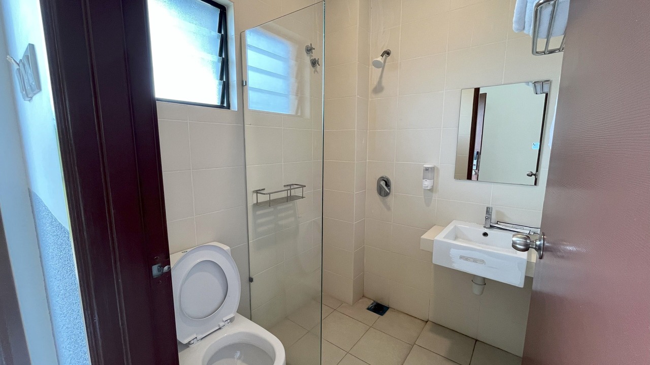 Photo of Others in Banting