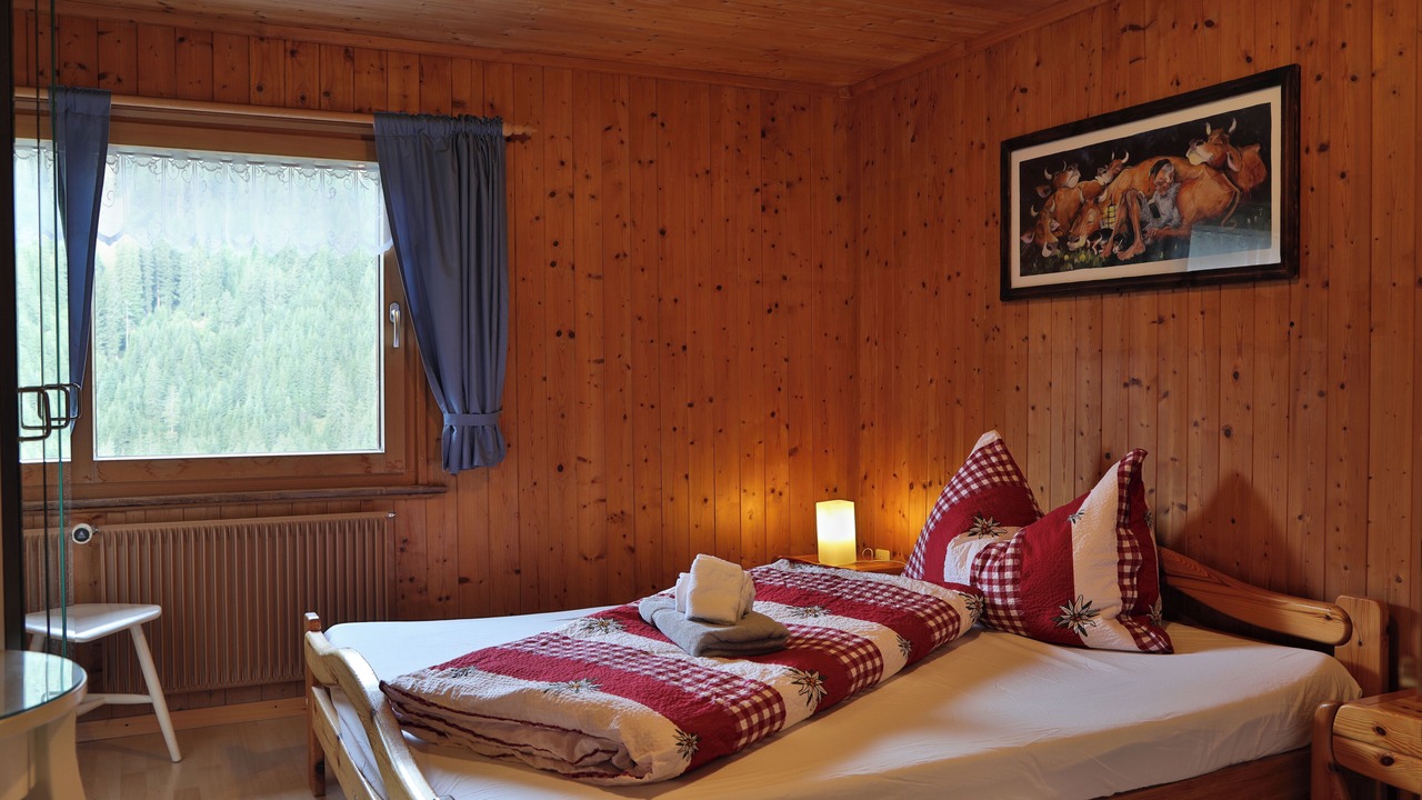 Photo of Bedroom in Ascharina