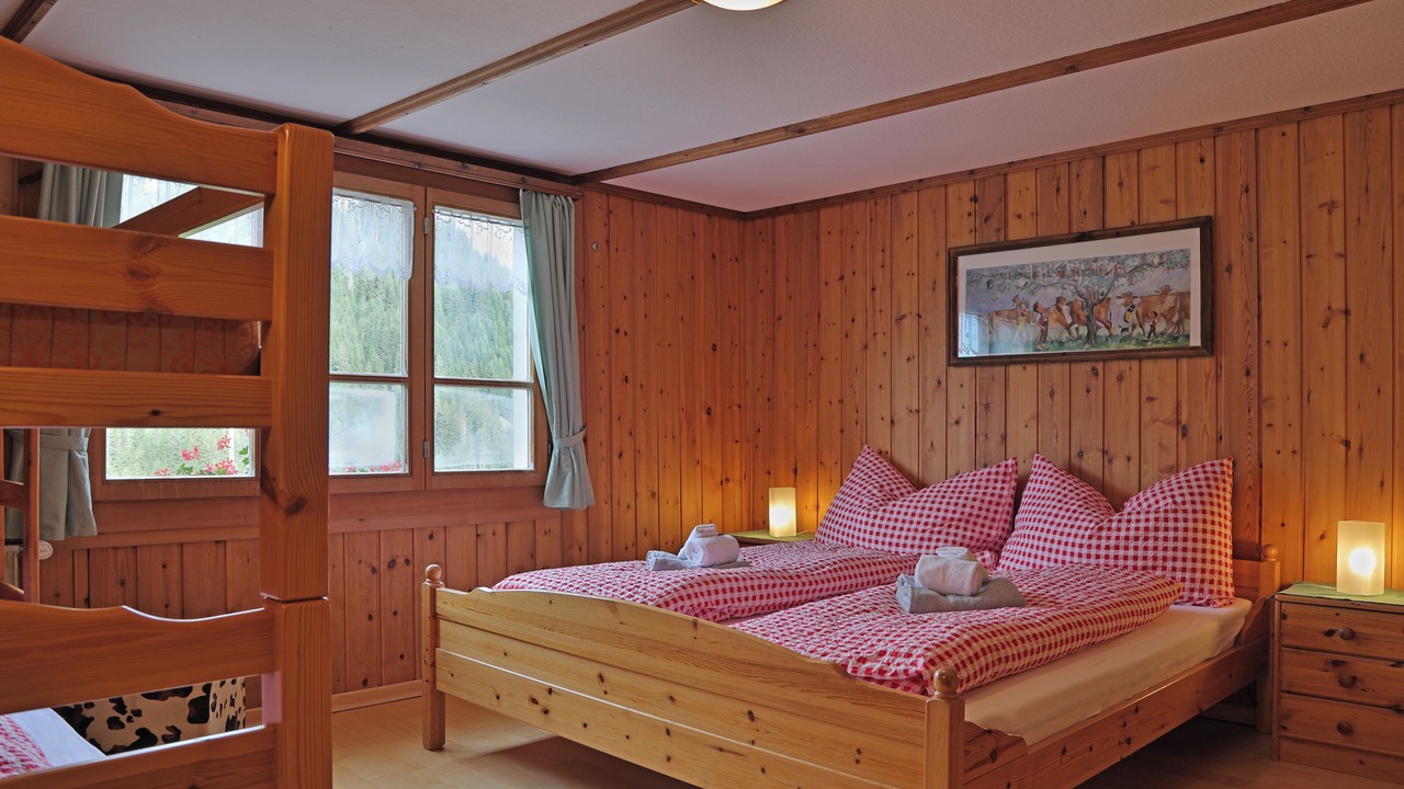 Photo of Bedroom in Ascharina