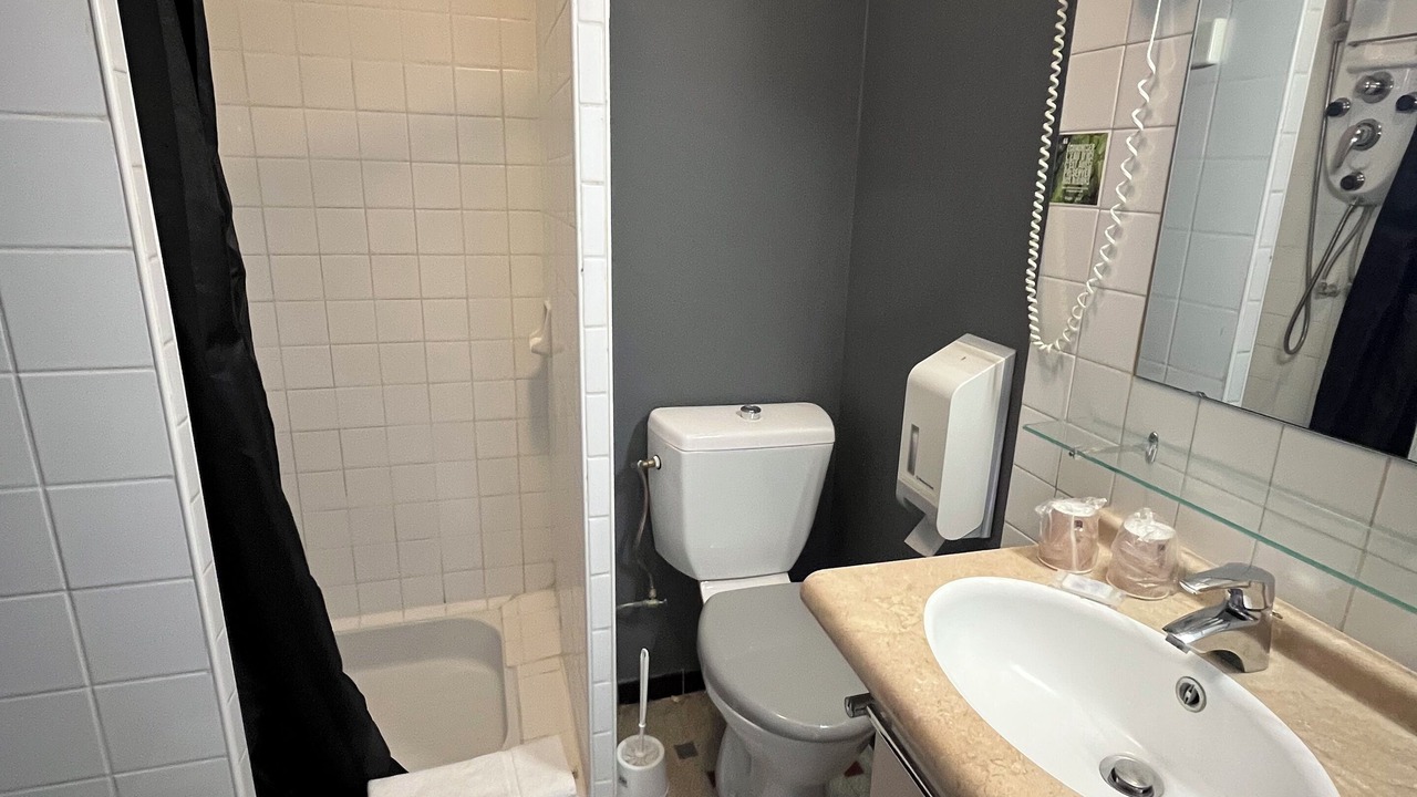 Photo of Bathroom in Varennes-sur-Allier