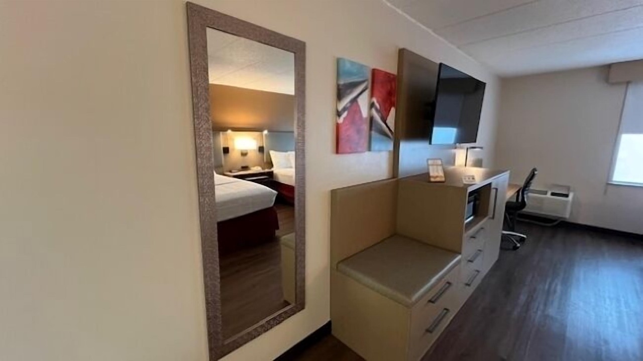 Photo of Bedroom in Lansing