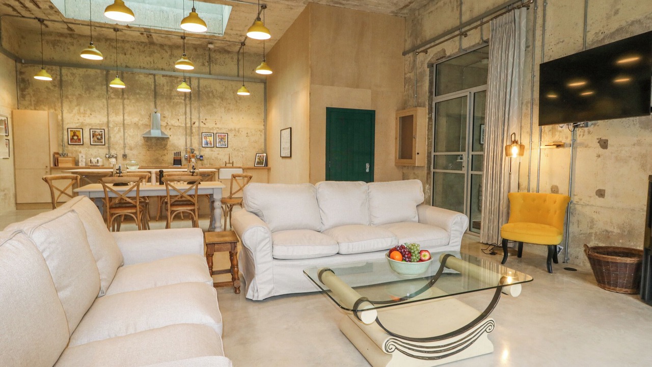 Photo of Livingroom in Dorchester