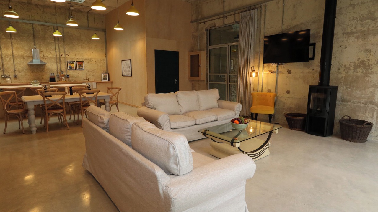 Photo of Livingroom in Dorchester