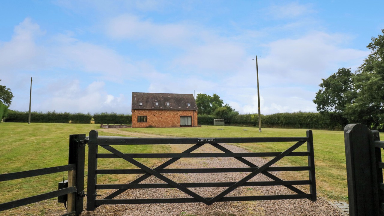 Photo of Outdoor in Harvington