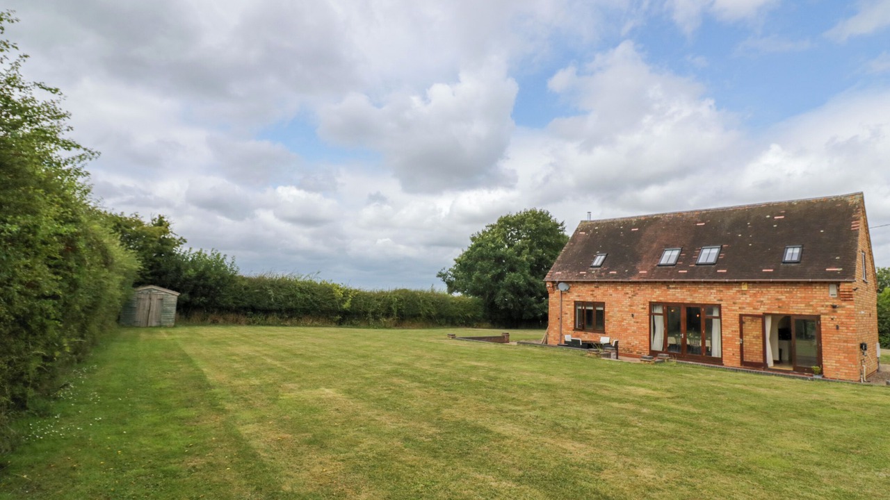 Photo of Outdoor in Harvington