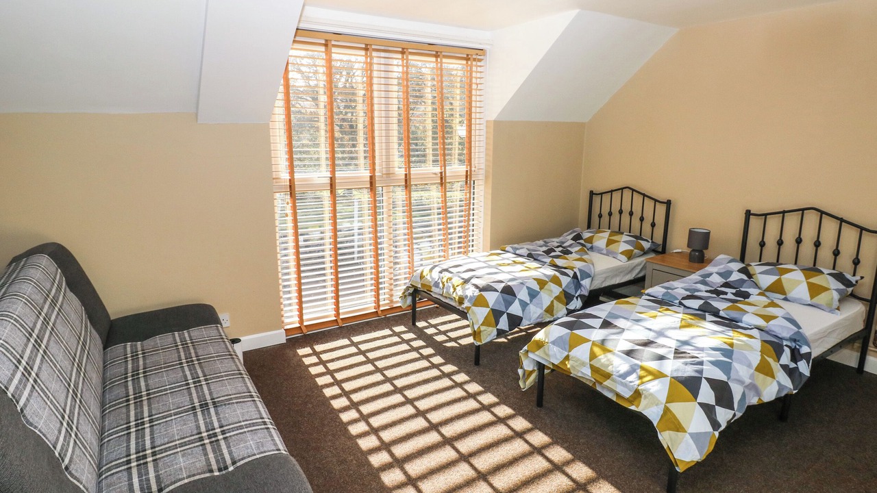 Photo of Others in Dol-y-Gaer