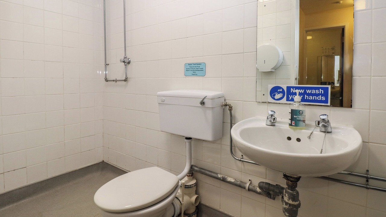 Photo of Others in Dol-y-Gaer