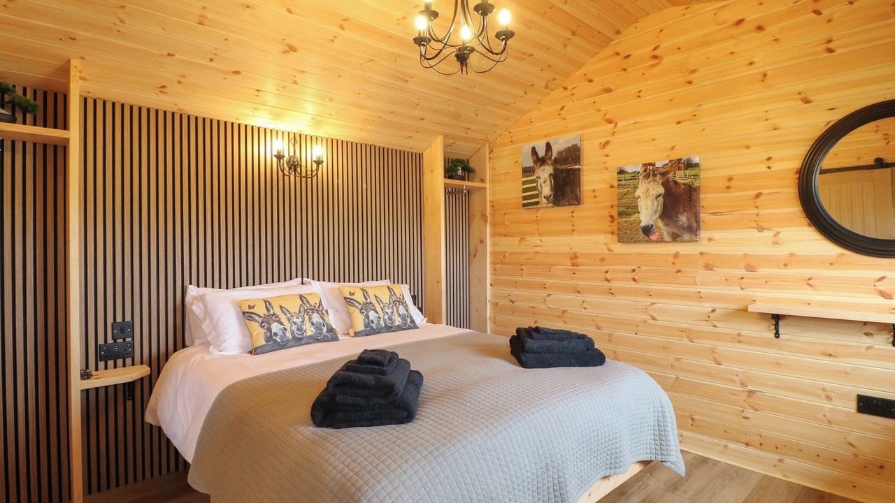 Photo of Others in Derbyshire