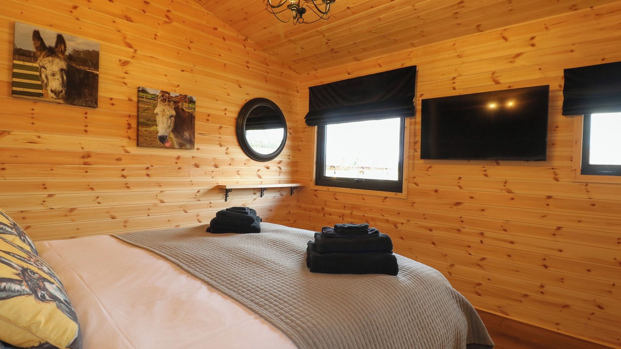 Photo of Others in Derbyshire