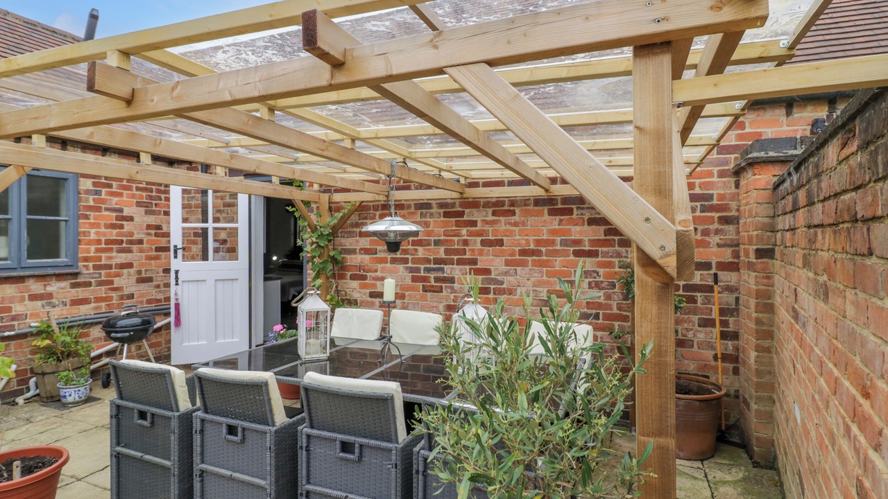 Photo of Patio Balcony in Ettington