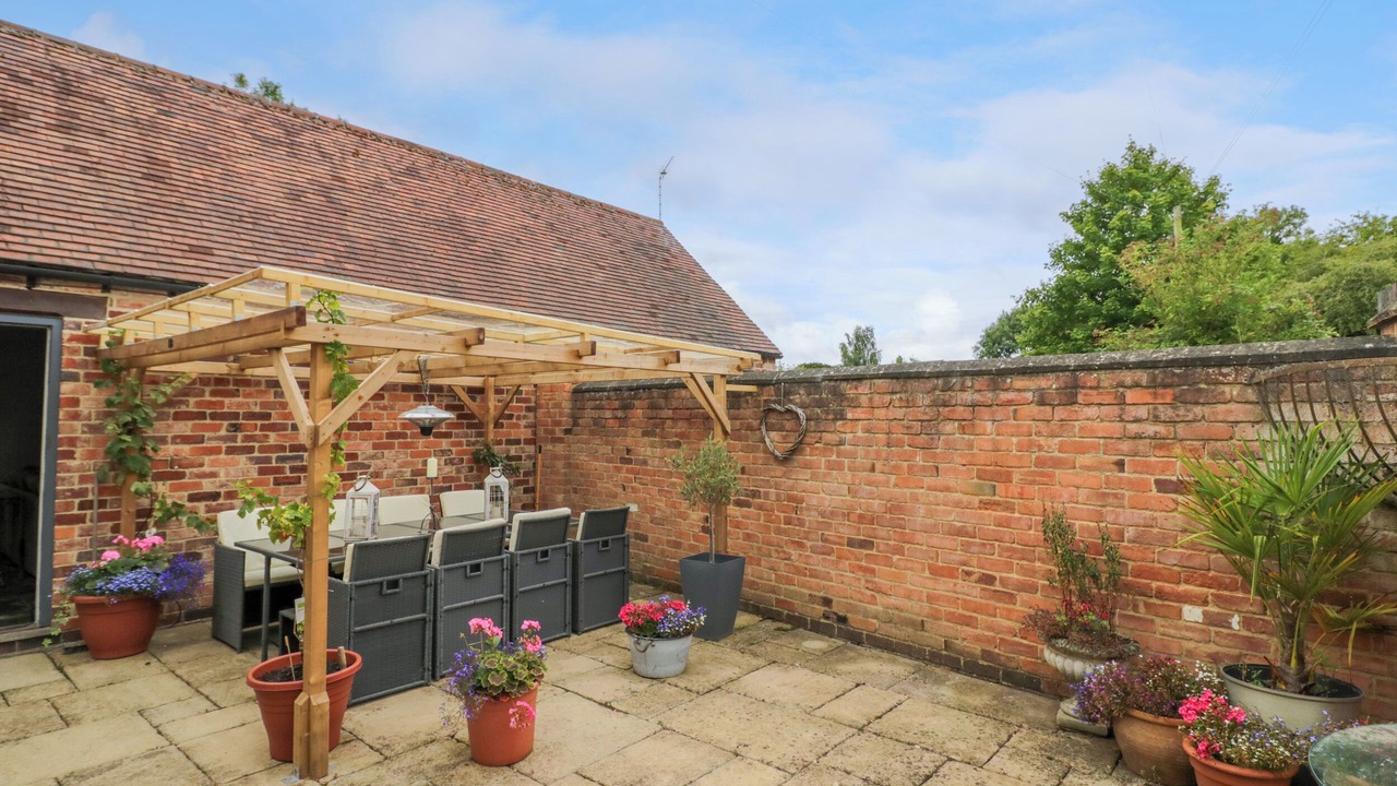Photo of Patio Balcony in Ettington