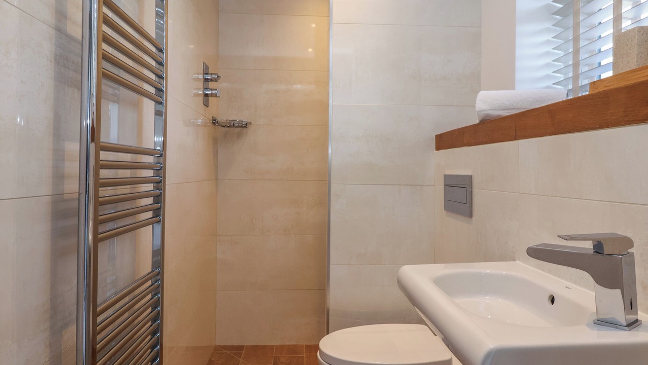 Photo of Others in Wick St. Lawrence