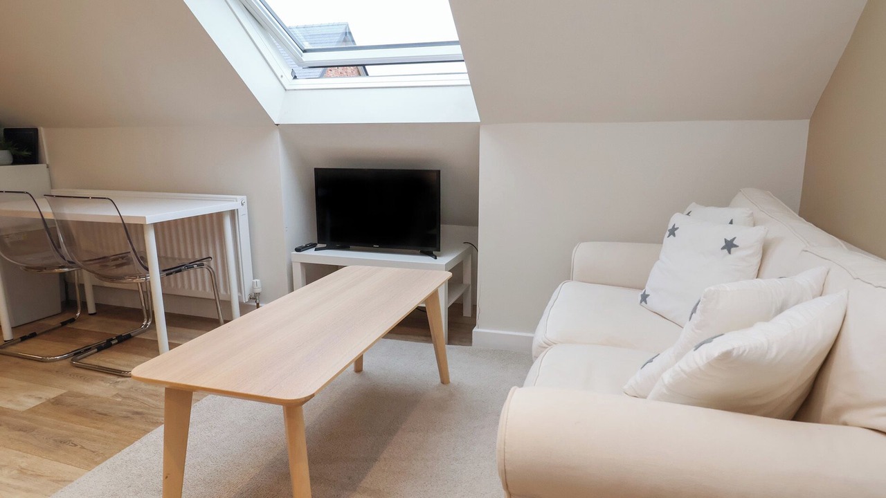 Photo of Livingroom in Cheshire West and Chester