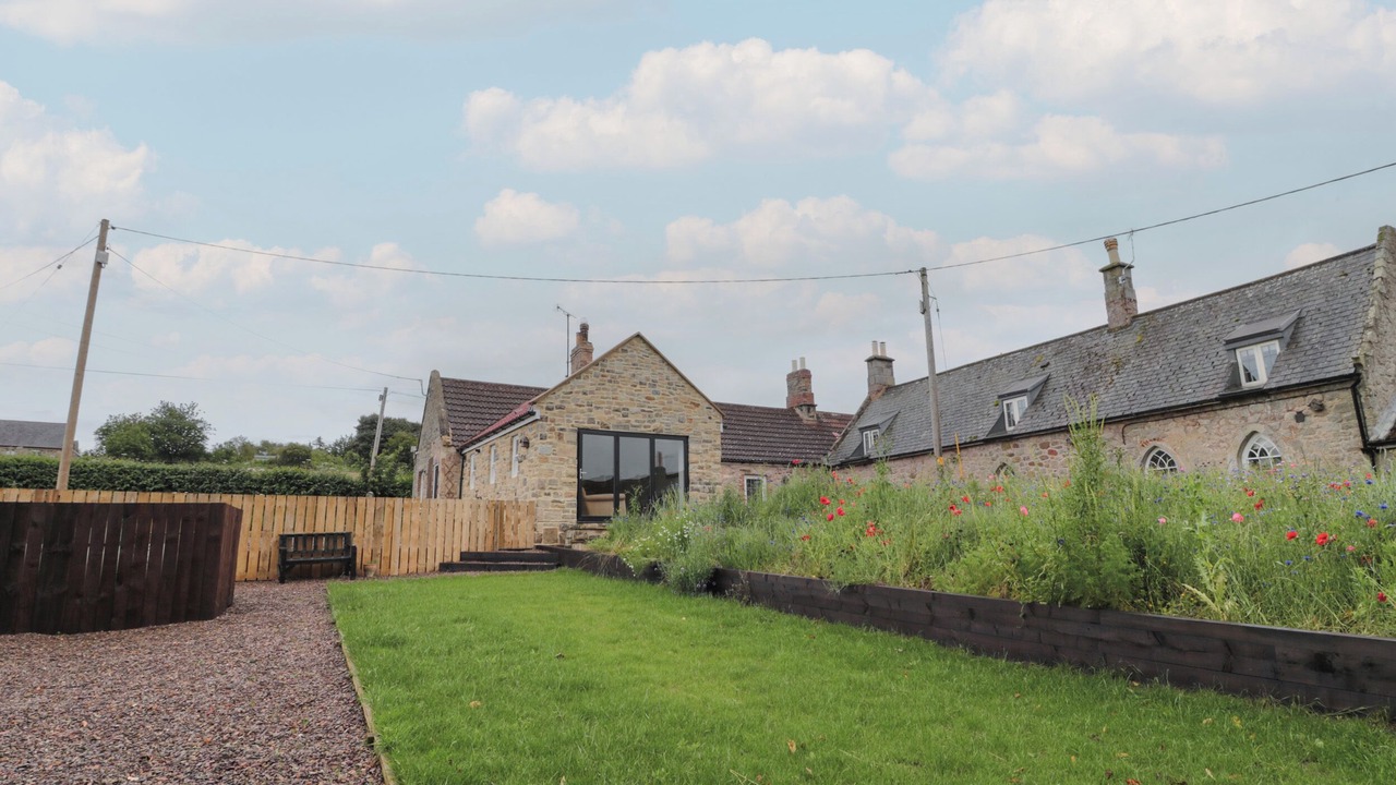 Photo of Outdoor in Ford