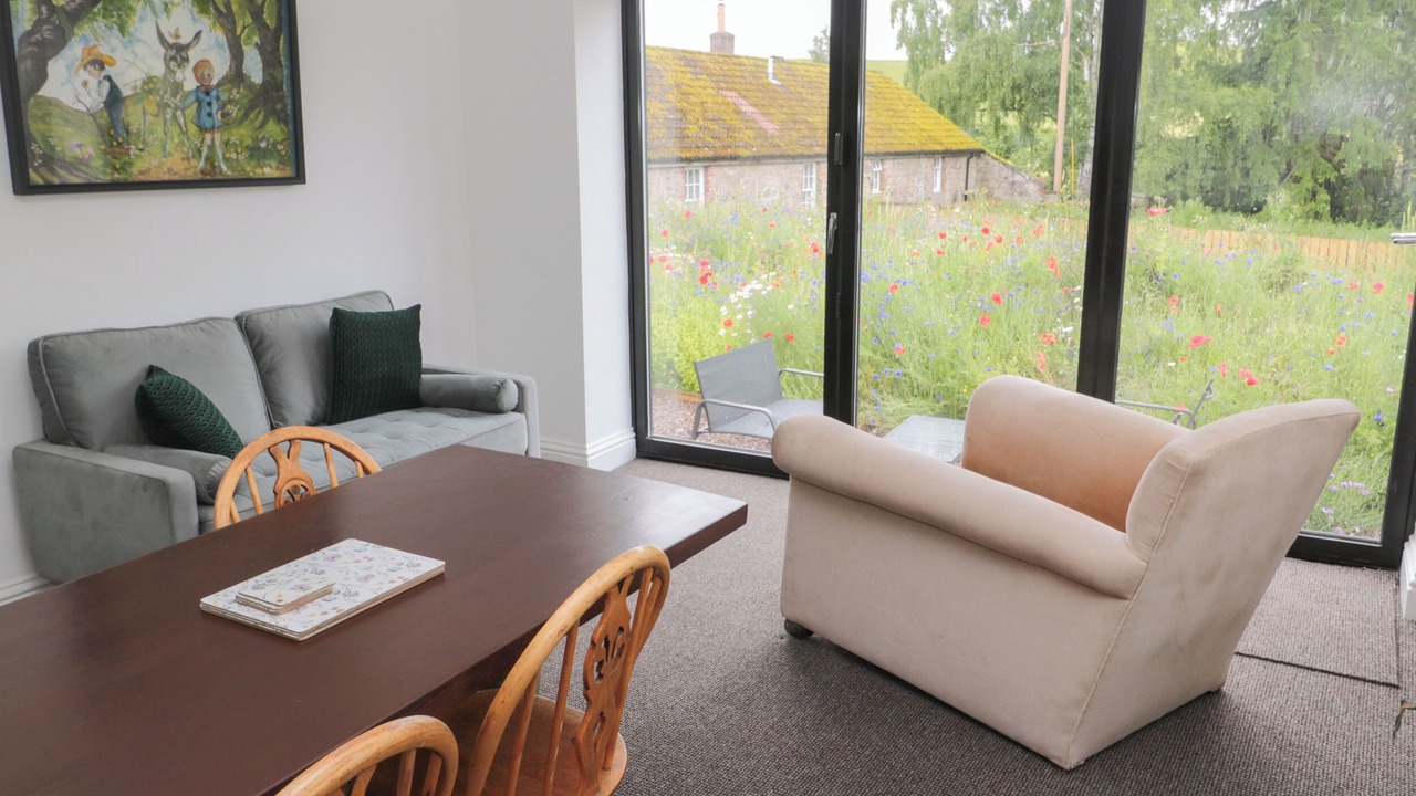 Photo of Livingroom in Ford