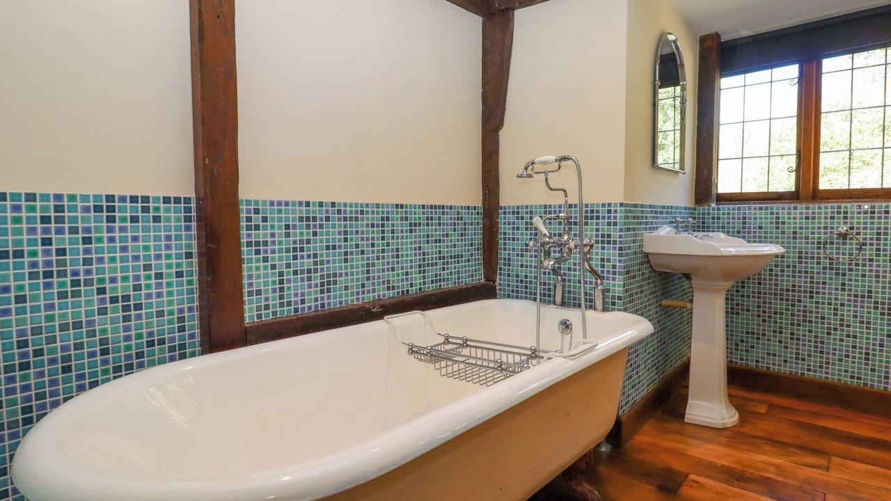 Photo of Others in Ewhurst Green