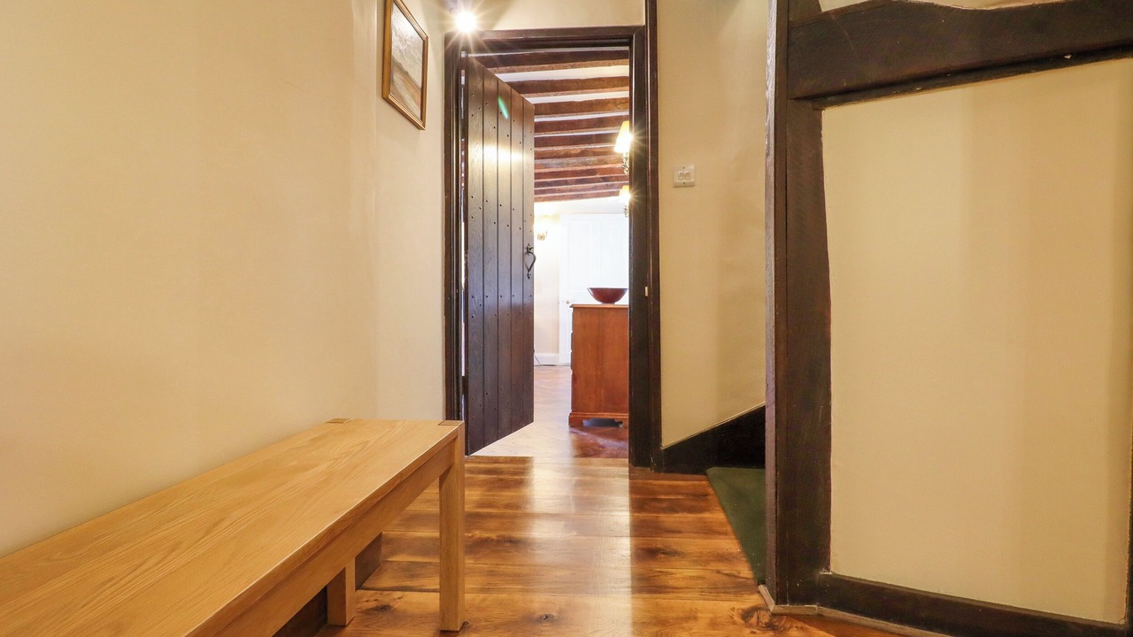 Photo of Others in Ewhurst Green