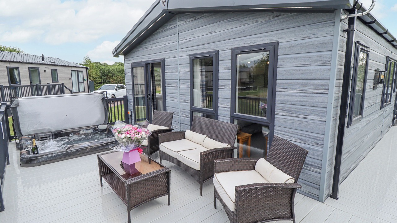 Photo of Patio Balcony in Woodhall Spa